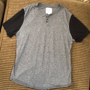 Men’s Large Gray Modern Amusement T-Shirt